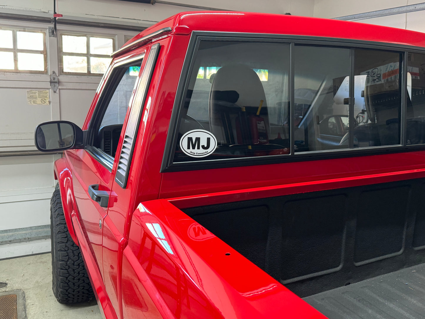 XJ White Oval Jeep Code Decal