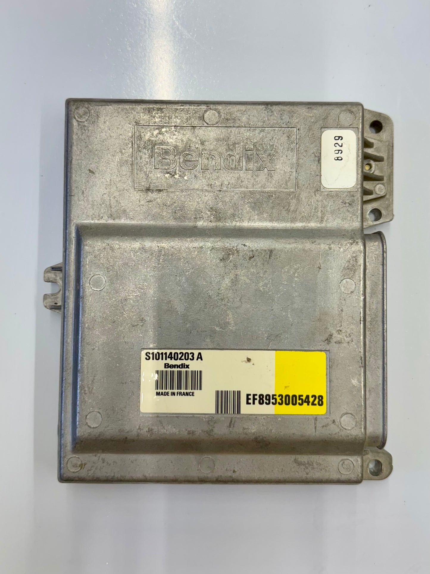 Jeep Cherokee Renix Engine Computer ECU (1986-1990)