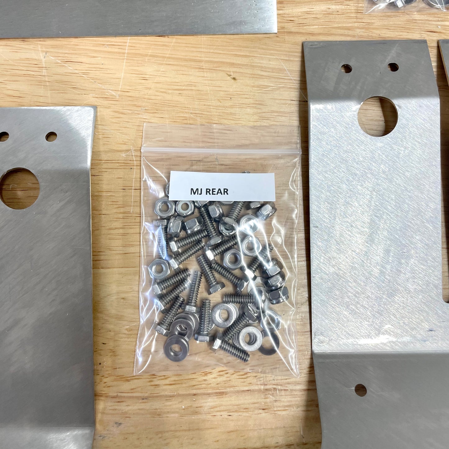 Jeep Comanche MJ Mud Flap Bracket Kit (1986-1992)